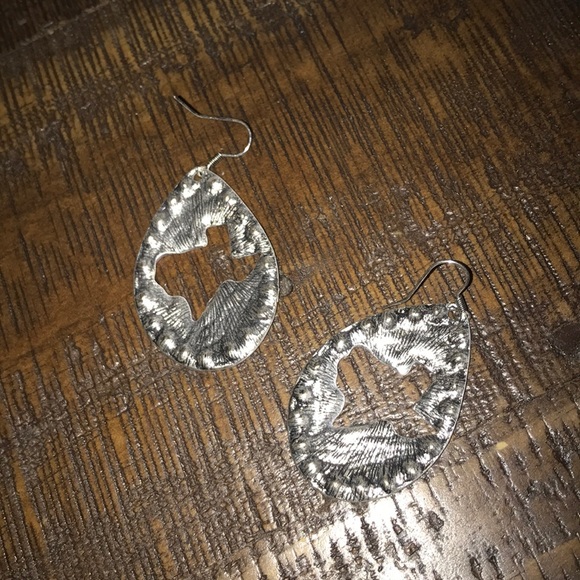 Texas earrings - Picture 4 of 4